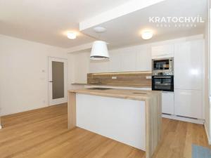 Pronájem bytu 4+kk, Praha - Veleslavín, Pod dvorem, 100 m2