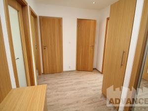 Pronájem bytu 3+kk, Praha - Střížkov, Varnsdorfská, 53 m2