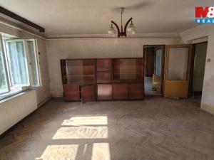 Prodej rodinného domu, Mikulovice, Hlucholazská, 200 m2