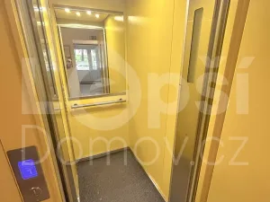 Prodej bytu 3+1, Jeseník, Dukelská, 78 m2
