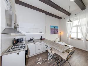 Prodej bytu 2+kk, Praha - Vršovice, 28. pluku, 43 m2