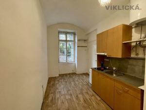 Pronájem bytu 1+1, Praha - Nové Město, Lublaňská, 40 m2