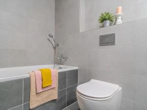 Pronájem bytu 3+kk, Praha - Prosek, Litoměřická, 80 m2