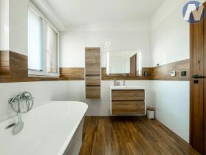 Prodej rodinného domu, Horní Planá, 98 m2
