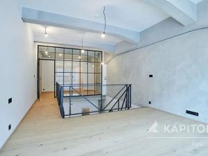 Pronájem bytu 3+kk, Praha - Vysočany, Kolbenova, 97 m2