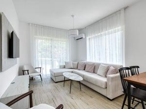 Prodej bytu 2+kk, Bečići, Černá Hora, 43 m2