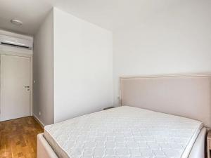 Prodej bytu 2+kk, Bečići, Černá Hora, 43 m2