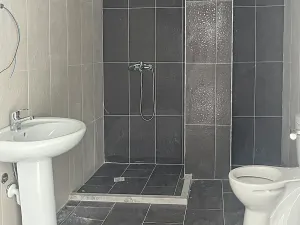 Prodej bytu 2+kk, Shëngjin, Albánie, 70 m2
