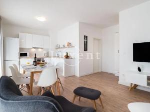 Prodej bytu 2+kk, Trogir, Chorvatsko, 63 m2