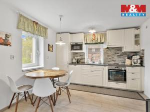 Prodej chalupy, Slunečná, 148 m2