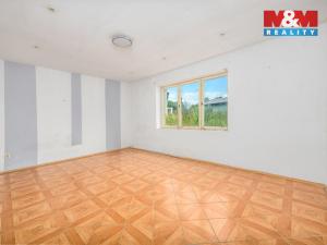 Prodej rodinného domu, Krakovany, 780 m2