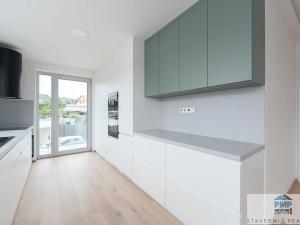 Prodej bytu 4+kk, Nebovidy, 101 m2