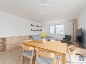 Prodej bytu 4+kk, Nebovidy, 101 m2