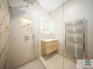 Prodej bytu 4+kk, Nebovidy, 101 m2