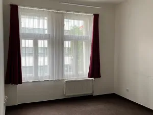 Pronájem kanceláře, Praha - Žižkov, Domažlická, 22 m2
