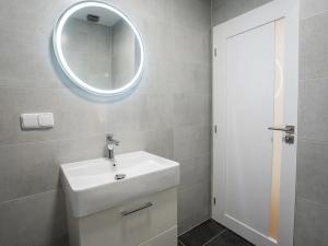 Pronájem bytu 2+kk, Mikulov, Zd. Nejedlého, 38 m2
