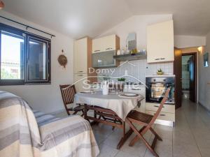 Prodej bytu 1+1, Viddalba, Sardinie, Itálie, 51 m2