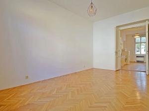 Pronájem bytu 1+1, Praha - Vinohrady, Řipská, 45 m2