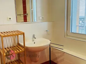 Pronájem bytu 1+kk, Praha - Stodůlky, Na Výrovně, 55 m2
