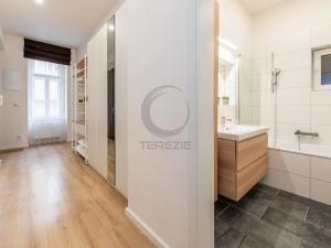 Pronájem bytu 2+kk, Praha - Vinohrady, Vinohradská, 69 m2