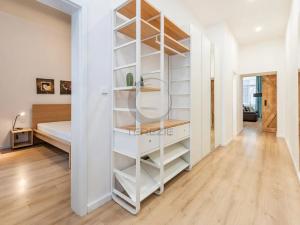 Pronájem bytu 2+kk, Praha - Vinohrady, Vinohradská, 69 m2