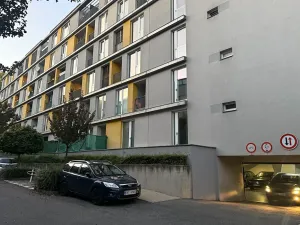 Pronájem bytu 2+kk, Praha - Prosek, Zubrnická, 45 m2