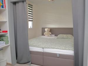 Pronájem bytu 2+kk, Benešov, Nezvalova, 43 m2