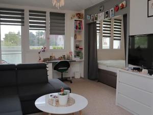 Pronájem bytu 2+kk, Benešov, Nezvalova, 43 m2