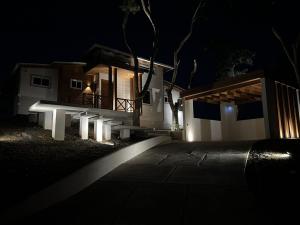 Prodej rodinného domu, Coxen Hole, Roatán, Honduras, 238 m2