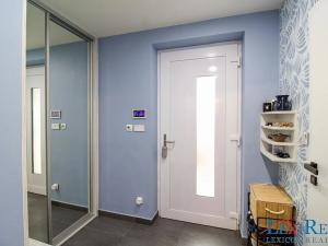 Prodej rodinného domu, Tursko, Jezdecká, 164 m2