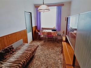 Prodej bytu 3+1, Hronov, Smetanova, 61 m2