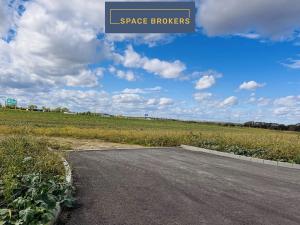 Prodej komerčního pozemku, Vestec, Hodkovická, 7264 m2