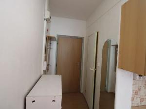 Pronájem bytu 1+1, Karlovy Vary, U Koupaliště, 26 m2