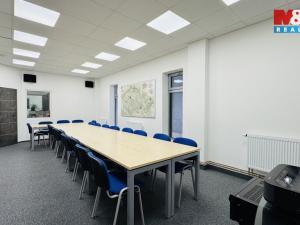 Prodej kanceláře, Klecany, V Honech, 179 m2