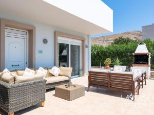 Prodej rodinného domu, Rhodes, Lindos, Navarone Beach, Řecko, 165 m2