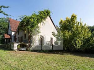 Prodej vícegeneračního domu, Deštnice, 530 m2