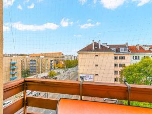 Pronájem bytu 2+1, Praha - Vršovice, Vršovická, 55 m2