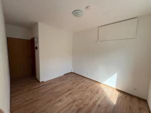 Pronájem bytu 2+kk, Frýdek-Místek, Dlouhá, 34 m2