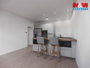 Prodej bytu 2+kk, Klatovy - Klatovy II, Dukelská, 56 m2