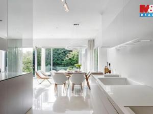 Prodej rodinného domu, Sezemice, 121 m2