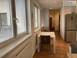 Pronájem bytu 2+kk, Brno, Šafaříkova, 65 m2