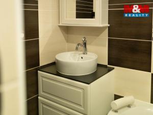 Prodej bytu 4+1, Postoloprty, Třebízského náměstí, 73 m2