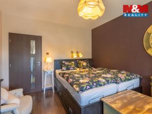 Prodej bytu 4+1, Postoloprty, Třebízského náměstí, 73 m2