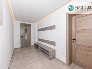 Prodej rodinného domu, Dolní Lomná, 259 m2