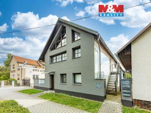 Pronájem bytu 2+1, Pardubice - Trnová, Bohdanečská, 42 m2