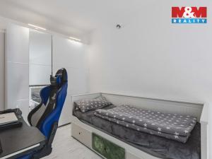 Prodej bytu 2+kk, Klatovy - Klatovy III, Husovo náměstí, 78 m2