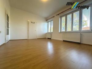 Pronájem bytu 2+kk, Lysá nad Labem, Náměstí B. Hrozného, 50 m2