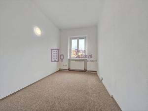 Pronájem bytu 3+kk, Jindřichův Hradec, Sládkova, 61 m2