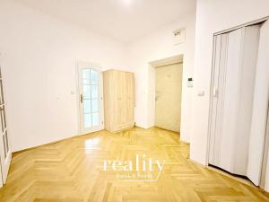 Pronájem bytu 3+1, Jihlava, Tolstého, 78 m2