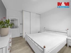 Pronájem bytu 2+kk, Pardubice - Zelené Předměstí, nábřeží Závodu míru, 58 m2